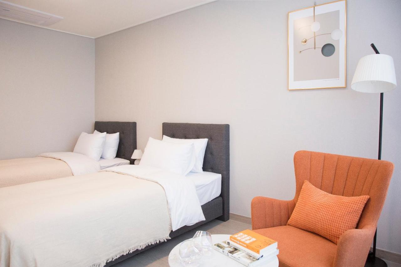 Celebstay Songdo Halla Western Park Yeonsu Exterior photo